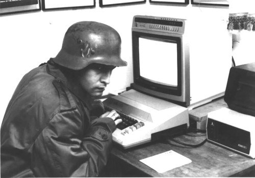 SS guard with computer